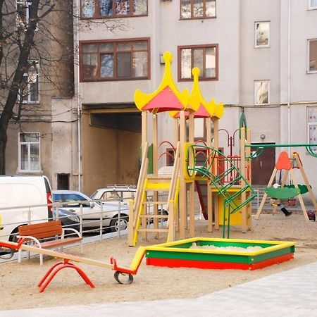 Нові Апартаменти 83 Ιβανό-Φρανκίβσκ Εξωτερικό φωτογραφία